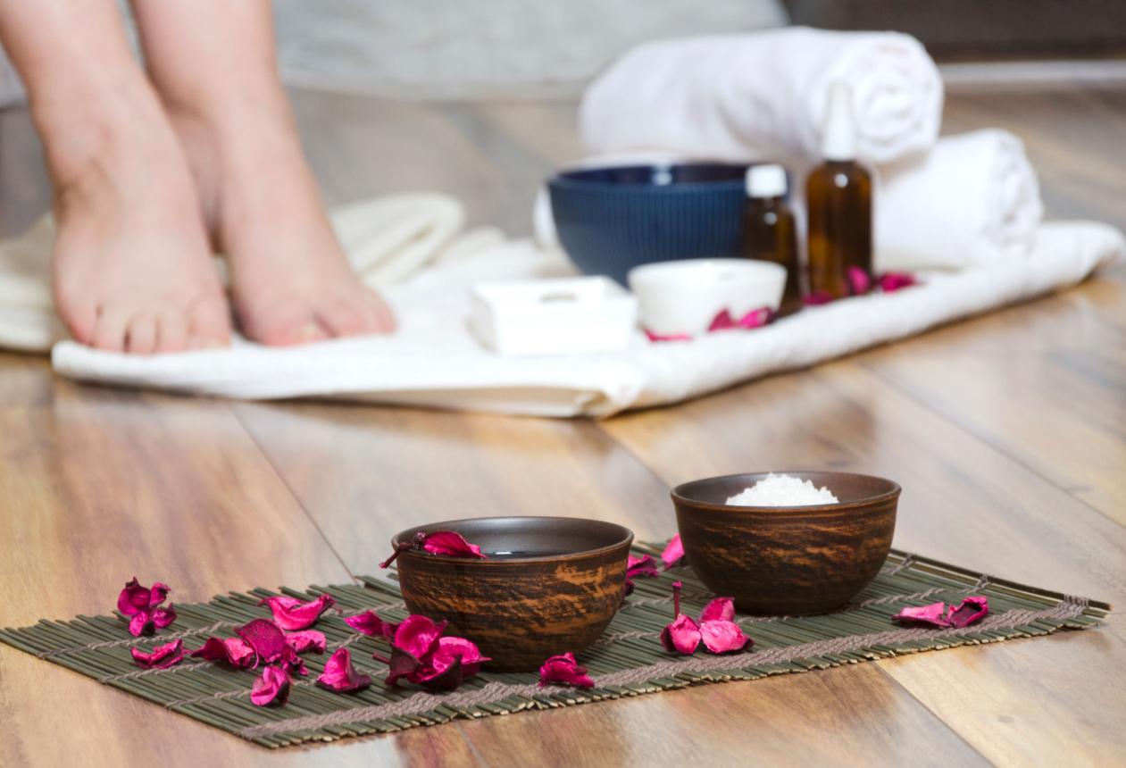 How Regular Pedicures Help Keep Feet Healthy and Comfortable